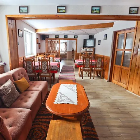 Hruboš Casa de hóspedes 3*